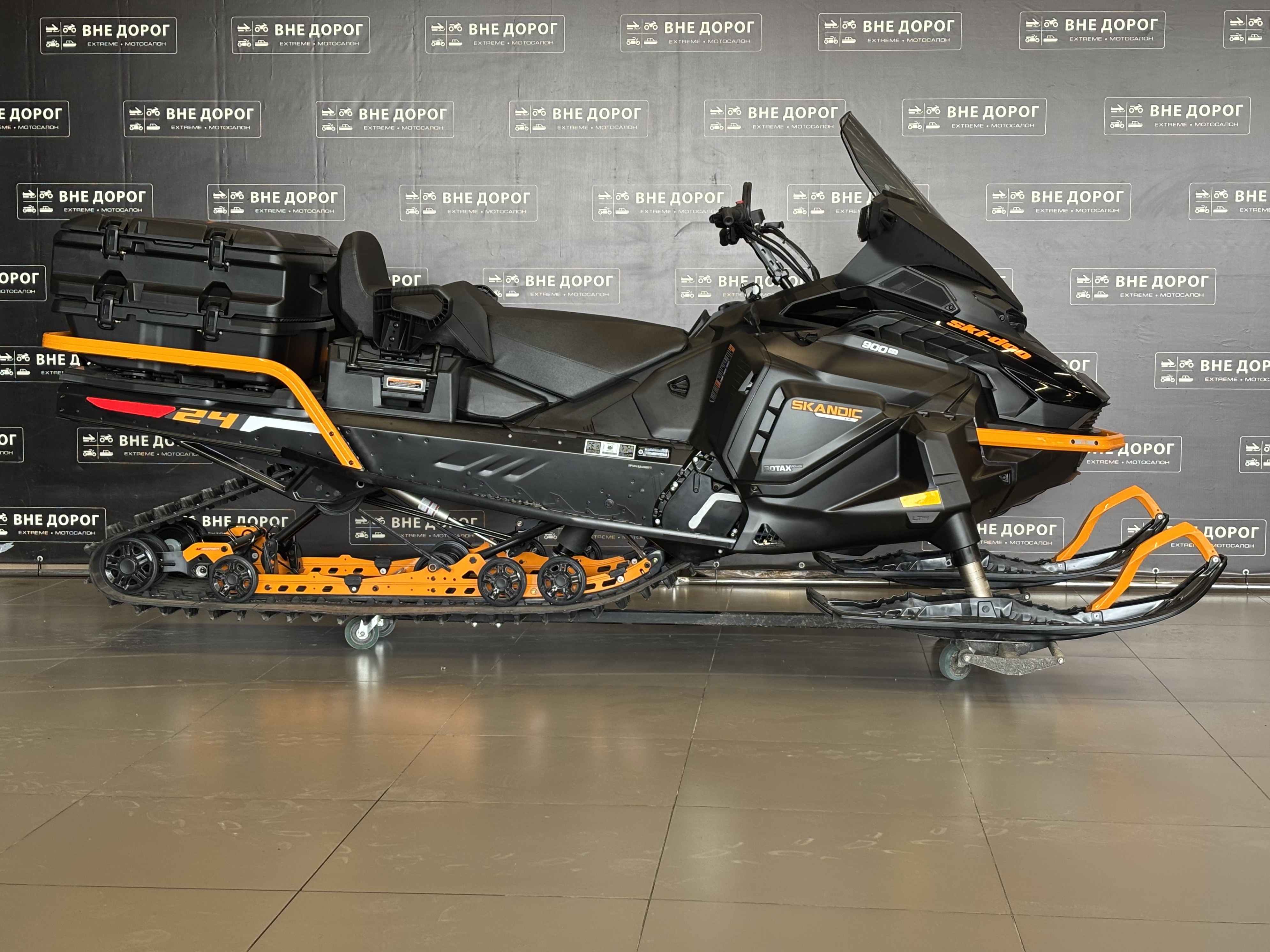 Обновленный дизайн Ski-Doo Skandic LE 900 ACE 2027